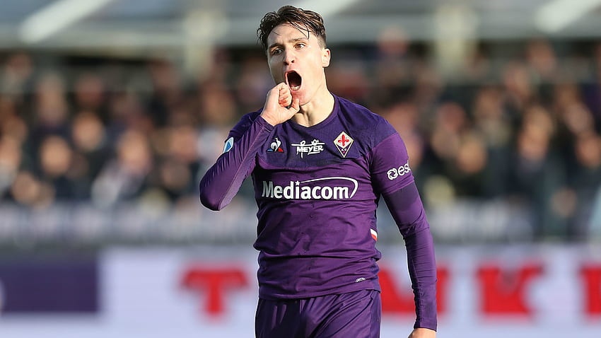 Federico Chiesa: In Demand Fiorentina Winger Should Stay In Italy, Says Nuno Gomes. FOOTBALL News HD wallpaper