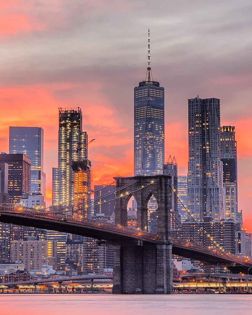 Puesta del sol del puente de Brooklyn. Viajes a nueva york, Viajes a nueva york, Manhattan nueva york fondo de pantalla del teléfono