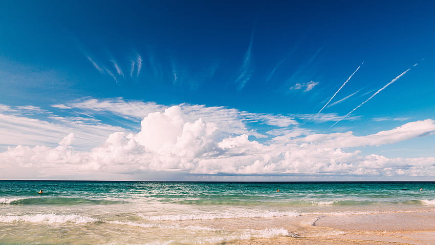 화창한 날, 구름, 잔잔한 바다, 해변 HD 월페이퍼