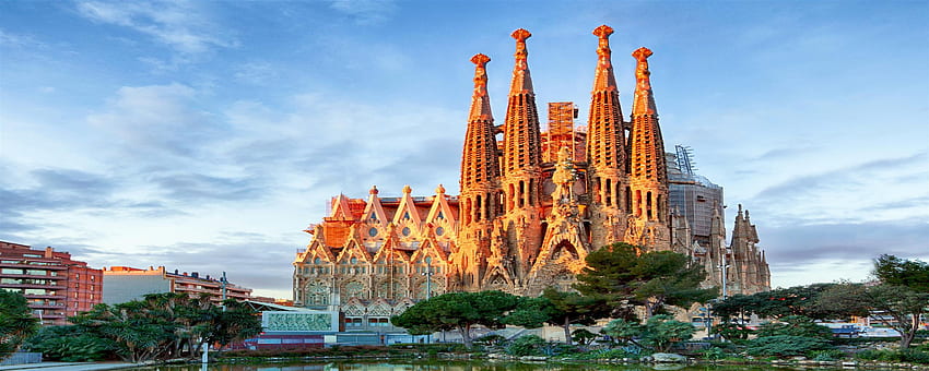 Sagrada Familia Famous Church in Barcelona Spain Country HD wallpaper ...
