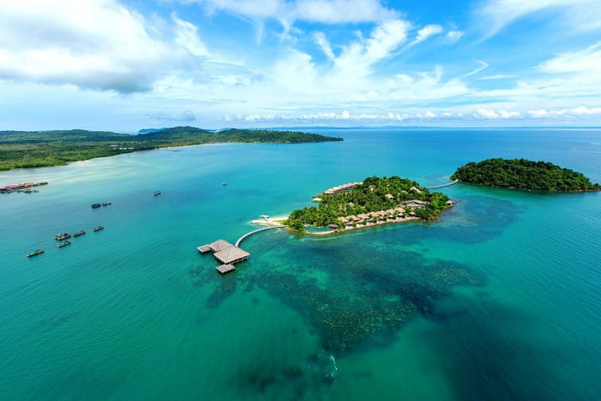 Koh Rong Island Resort, island, aerial view, tropical, paradise, beautiful, beach, summer, boats, clouds, turquoise water, Cambodia, resort, ocean HD wallpaper