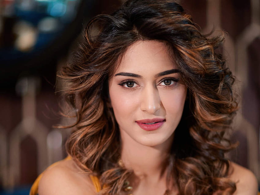 Erica Fernandes: I want to take up projects that will challenge me as an actor - Times of India HD wallpaper