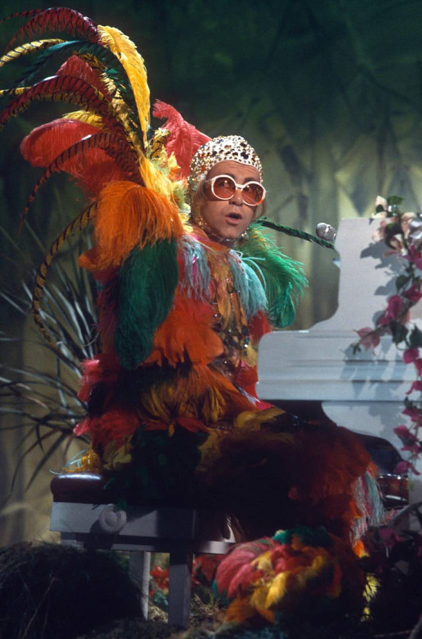 Plumes d'Elton John Fond d'écran de téléphone HD
