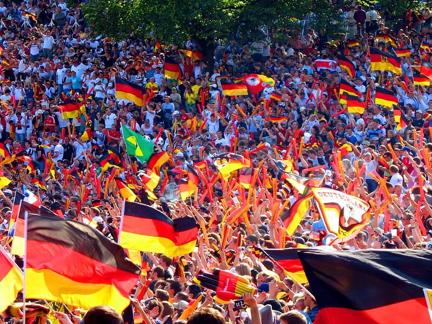 Support Die Mannschaft With German National Football Team - Brand Thunder, Football Fans HD wallpaper