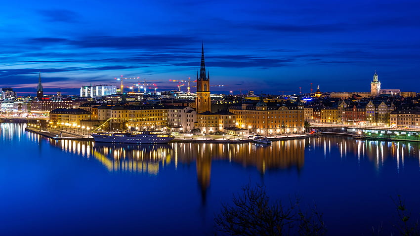 Sztokholm, Szwecja, miasto, noc, rzeka, statek, światła U, Sztokholm Śnieg Tapeta HD