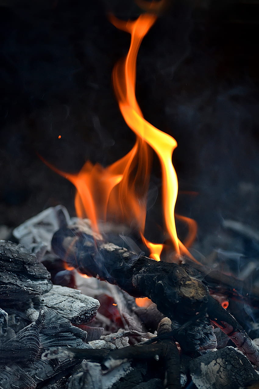 Wood fire, flame, smoke, close up HD phone wallpaper | Pxfuel