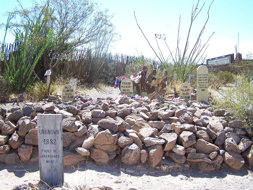 Boothill Cemetery: トゥームストーン、アリゾナ州、鉱業、砂漠、墓地、歴史、観光 高画質の壁紙
