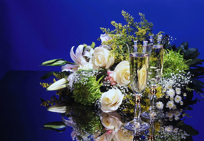 Celebraciones de tu vida, champán, ramo, verde, copas, flores, celebración. fondo de pantalla