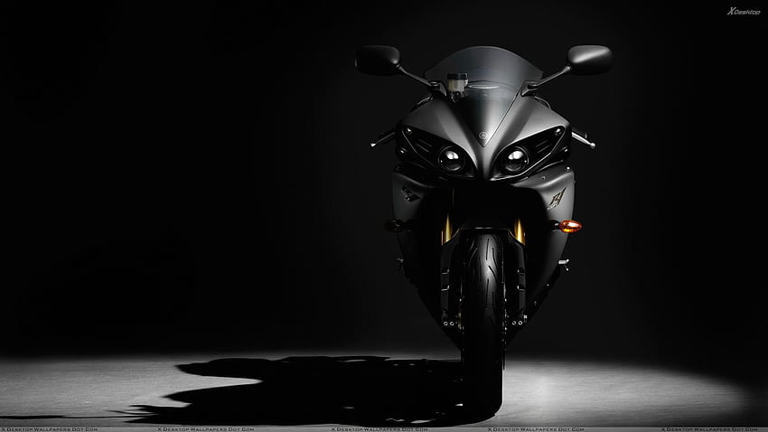 Yamaha YZF R1 Stylish Front Pose In Black HD wallpaper
