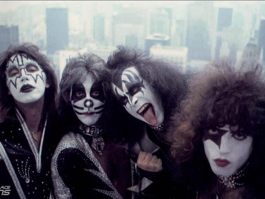 KISS kontra Rock & Roll Hall of Fame (lub uważaj, czego sobie życzysz). Szafka Longarma, Dynastia Kiss Tapeta HD