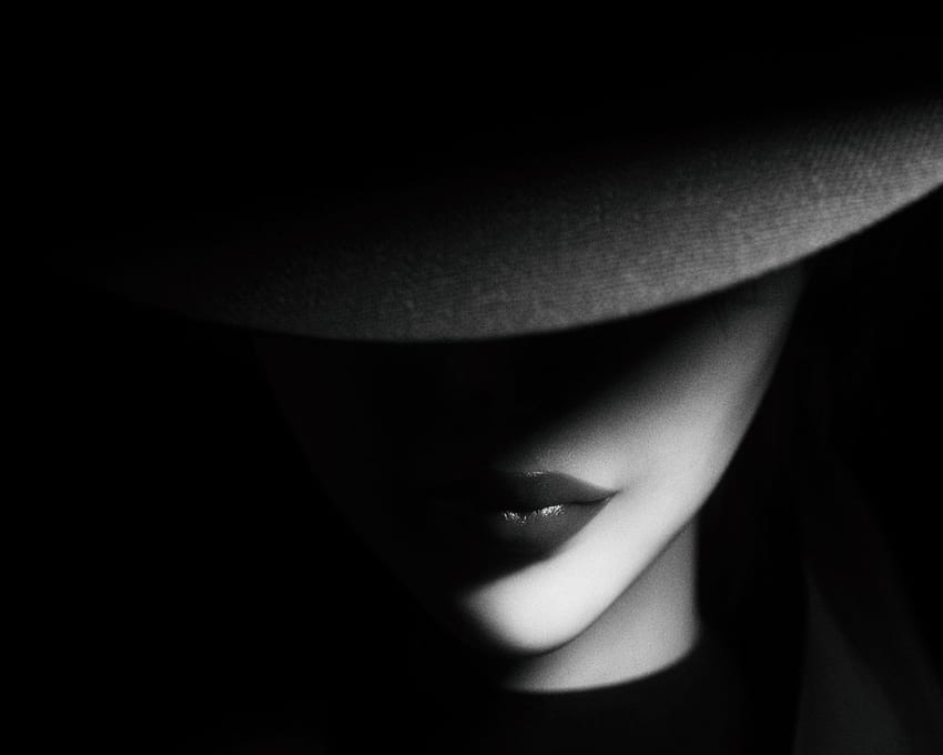 mujer morena, sombrero, labios fondo de pantalla