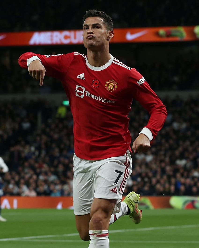 Ronaldo, mundur sportowy, piłka nożna, sport, cr7, człowiek zjednoczony Tapeta na telefon HD