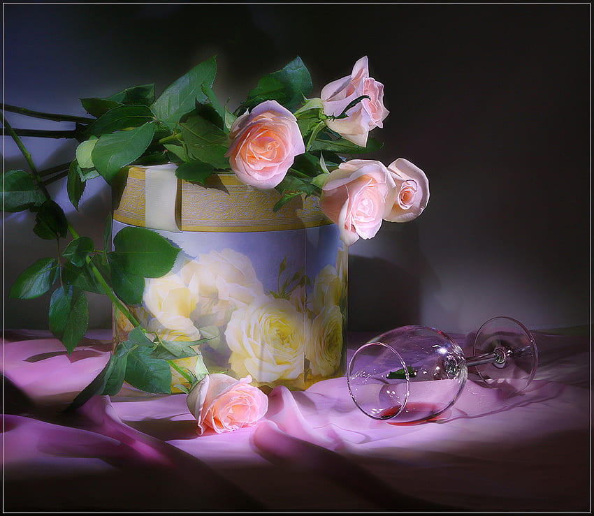 still life, bouquet, gentle, graphy, gift, nice, rose, flower, red wine, glass, , roses, art, , elegantly, beautiful, decoration, box, pretty, cool, romantic, flowers, lovely, harmony, drink HD wallpaper