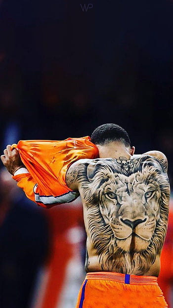 Zlatan Ibrahimovic Or Memphis Depay Or Sergio Ramos: Who's Got The Best  Tattoo On Their Back? | IWMBuzz
