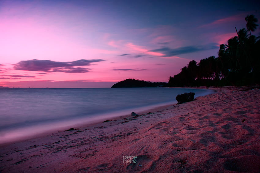 Estetica notte d'estate, tramonto sulla spiaggia del cuore Sfondo HD