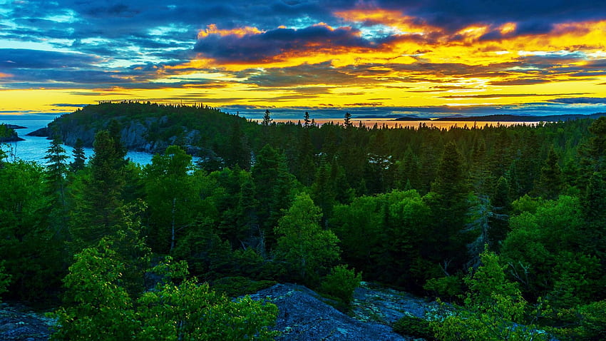 プカスクワ国立公園、オンタリオ、雲、木々、色、空、カナダ、森、湖、日没 高画質の壁紙