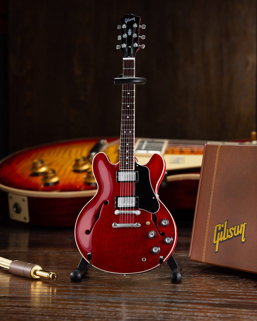 Gibson ES 335 Faded Cherry 1:4 Scale Mini Guitar Model – AX HEAVEN® STORE Mini Guitar Replica Collectibles, Gibson 335 HD電話の壁紙
