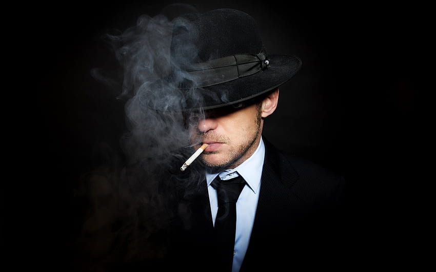 erkekler takım elbise kravat şapka sigara duman adam kravat siyah arka plan HD duvar kağıdı
