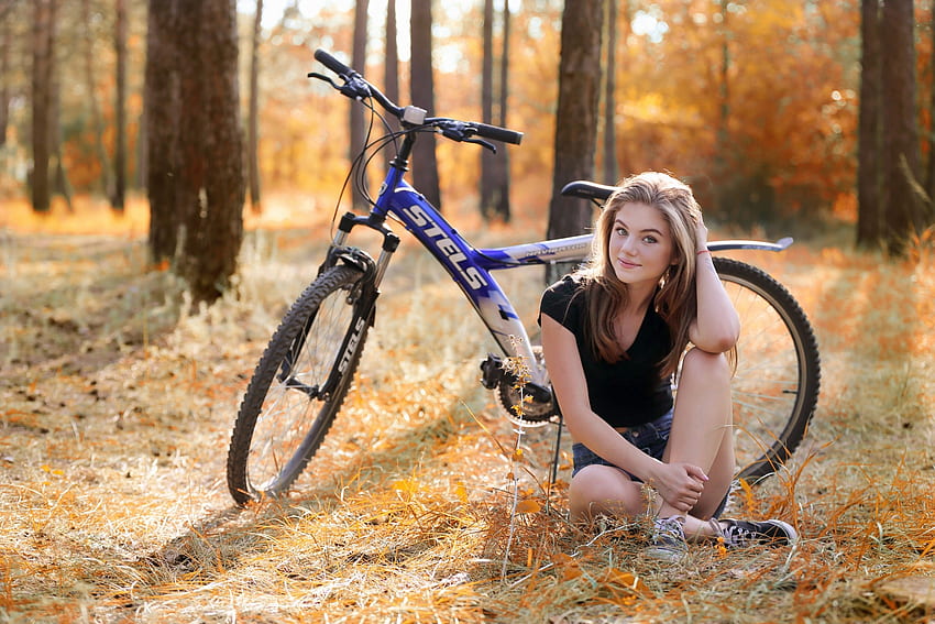 Pretty Girl, outdoor, bike, model, woman HD wallpaper