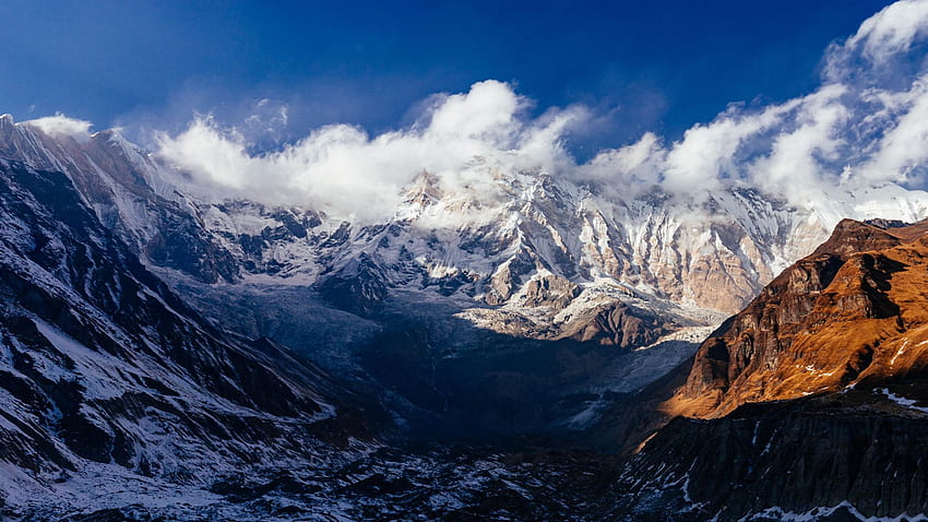 Анапурна 1 в Хималаите при изгрев, Непал, сняг, облаци, небе, 8091 м HD тапет