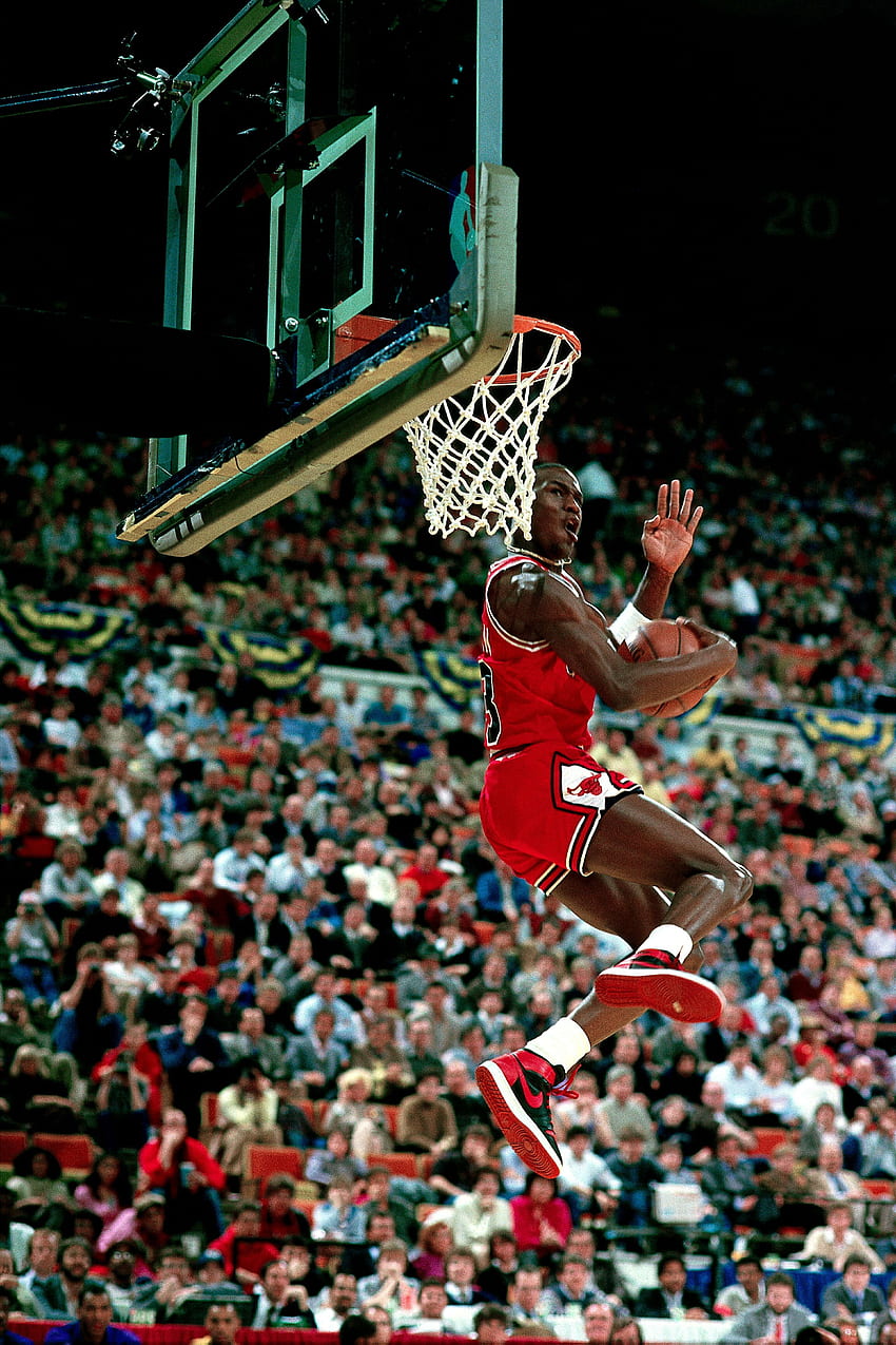 Trampki Michaela Jordana i zakaz NBA: jak zaczęło się obuwie promowane przez celebrytów Styl CNN, Michael Jordan Slam Dunk Tapeta na telefon HD