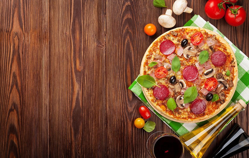 mesa, árbol, vino, champiñones, pizza, tomates, aceitunas, chorizo, servilleta, salsas para, sección еда, Mesa de Comida fondo de pantalla