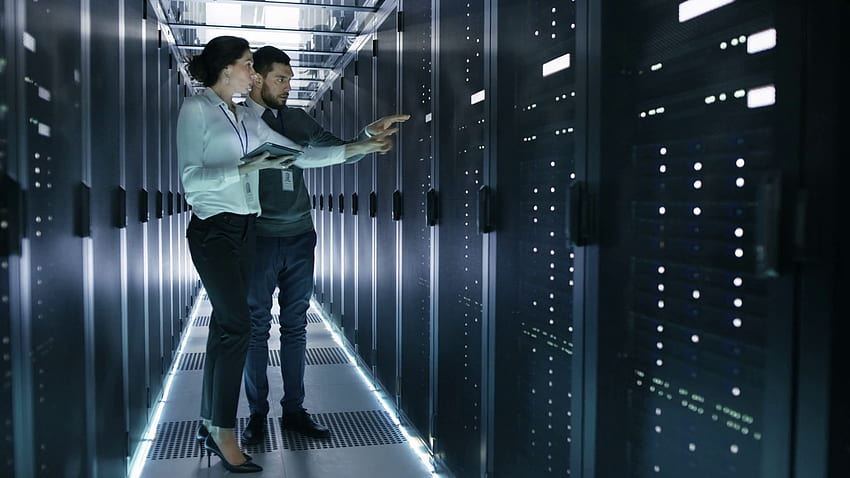 Male And Female Server Technicians Working In Data - Woman, Datacenter HD wallpaper