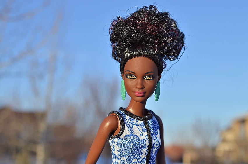 Czarna lalka Barbie, Afro Barbie Tapeta HD
