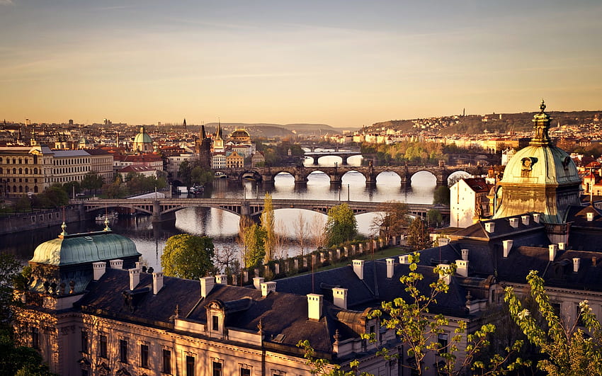 Чехия, Прага, град, мост, река Вълтава, изгрев, къщи HD тапет