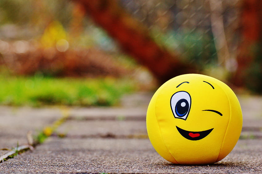 Toy, Smile, Ball, Emoticon, Smiley, Happy, Cheery HD wallpaper
