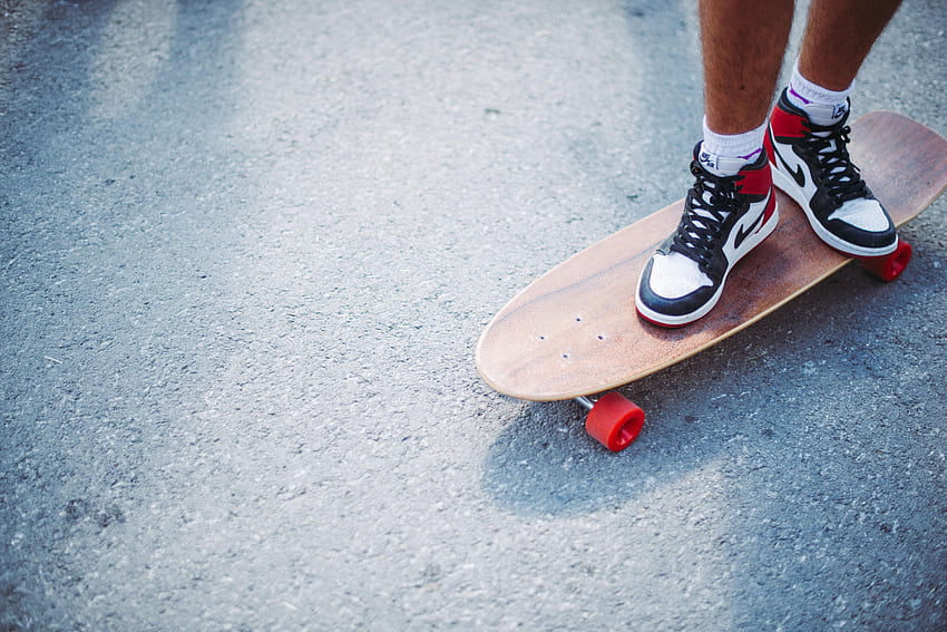 Legs, Sneakers, Asphalt, Skateboard, Longboard HD wallpaper