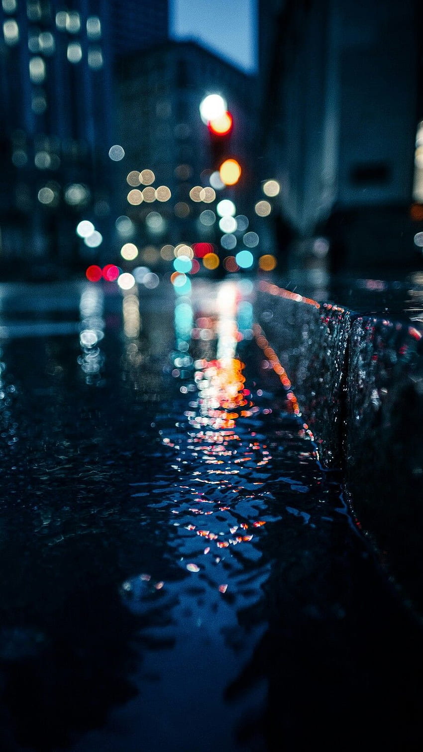 雨の夜、暗い雨の街 HD電話の壁紙