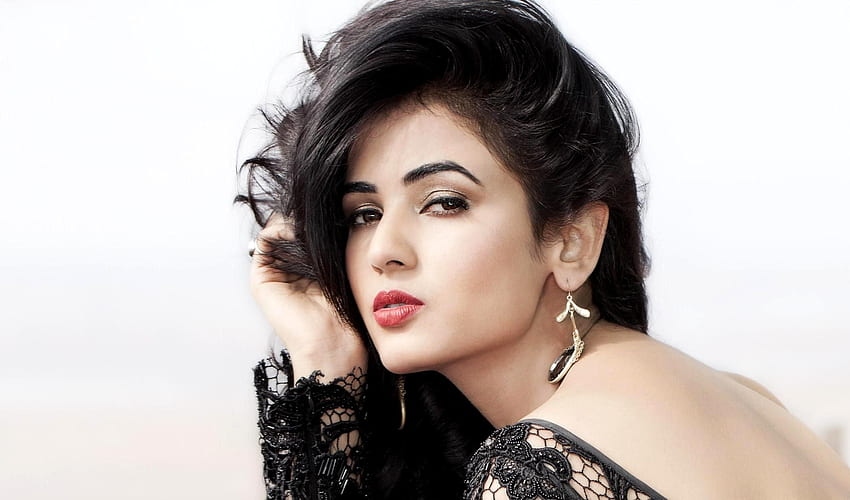 Gorgeous Sonal Chauhan 4K Ultra HD Mobile Wallpaper