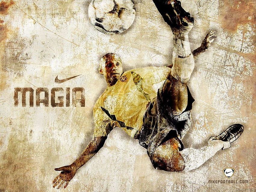 Sepakbola Roberto Carlos Wallpaper HD