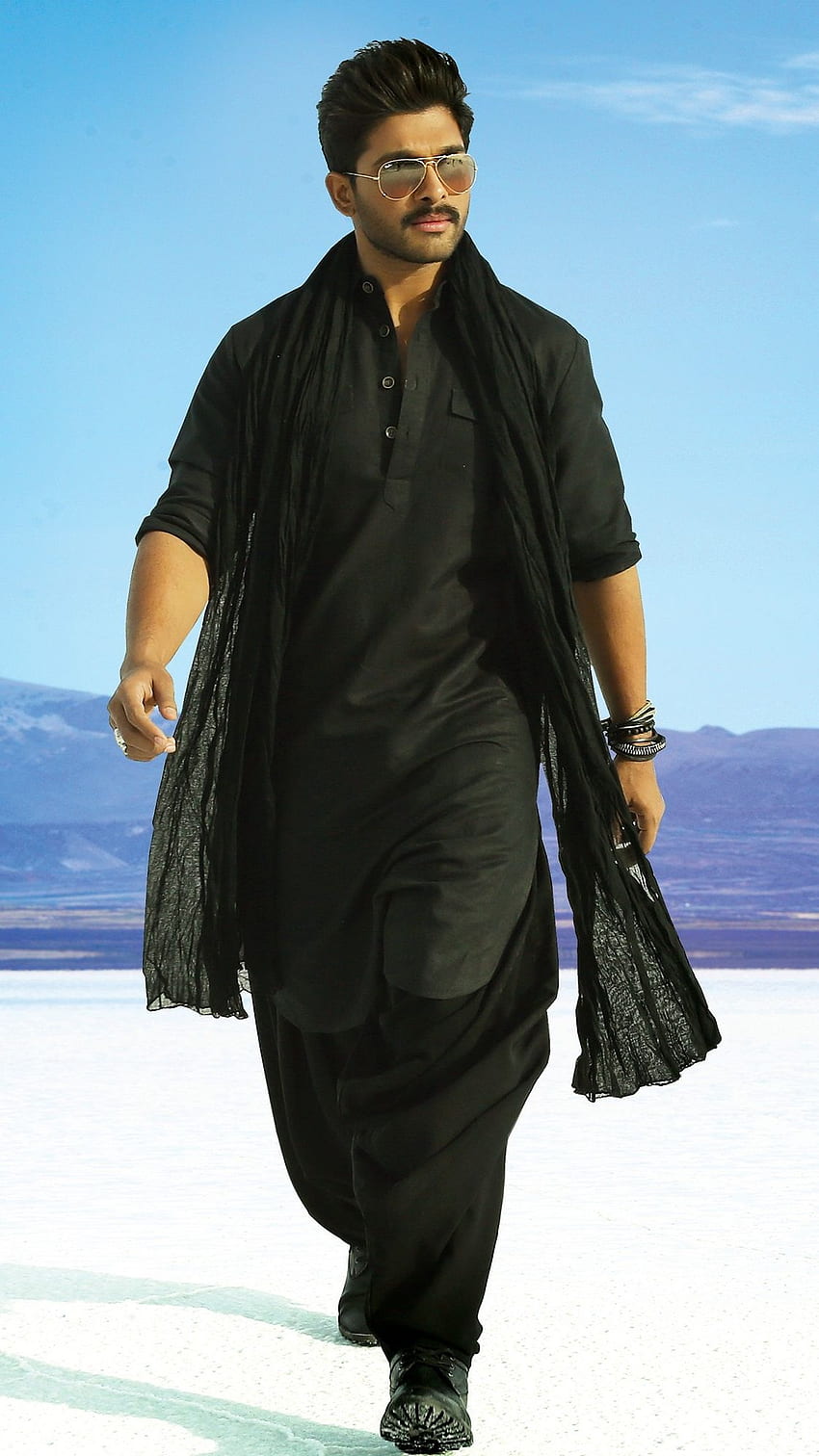 Allu Arjun, sarrainodu HD-Handy-Hintergrundbild
