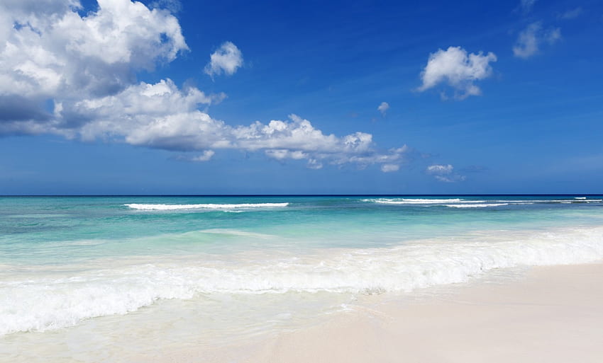 Paradiso, sedia, mare, sabbia, spiaggia, onde dell'oceano, onde, nuvole, natura, cielo, splendore, oceano Sfondo HD