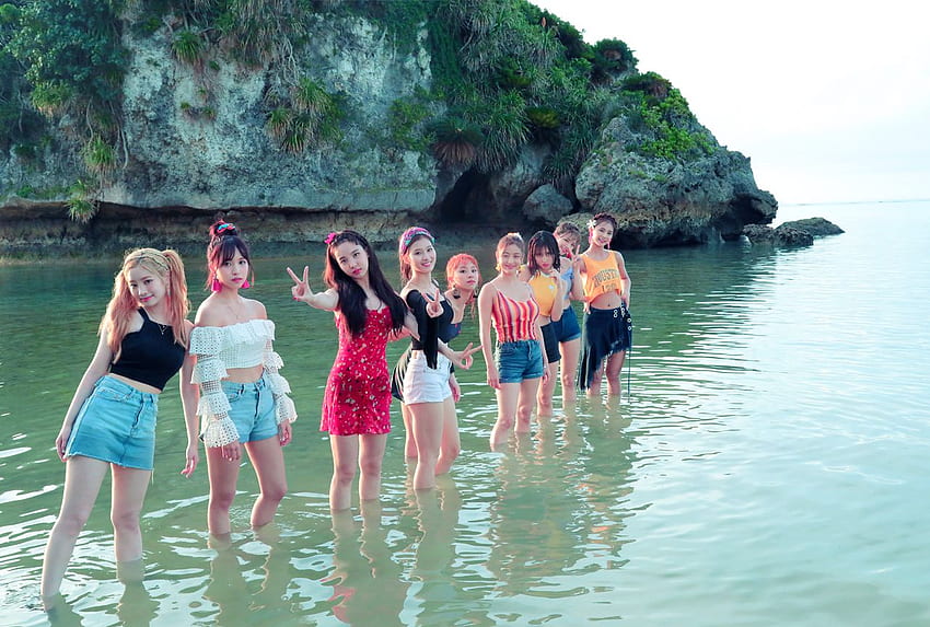 Twice 'Dance the Night Away' dahinter - Twice (JYP Ent) - Fanpop, Twice Dance the Night Away HD-Hintergrundbild