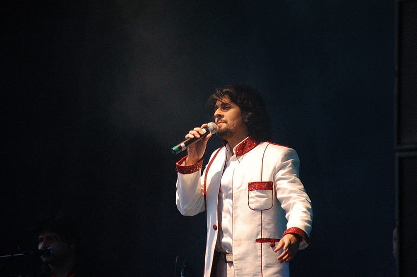 Sonu Nigam Konzert – 8. Juli 2012. Ottawa Bollywood News! HD-Hintergrundbild