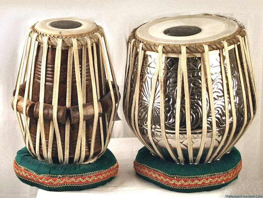 最古の楽器。 タブラ。 古楽器、インド音楽、伝統音楽 高画質の壁紙