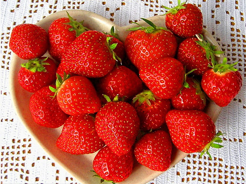 Strawberries with love, strawberries, yummy, red, delicious, fruits, heart HD wallpaper