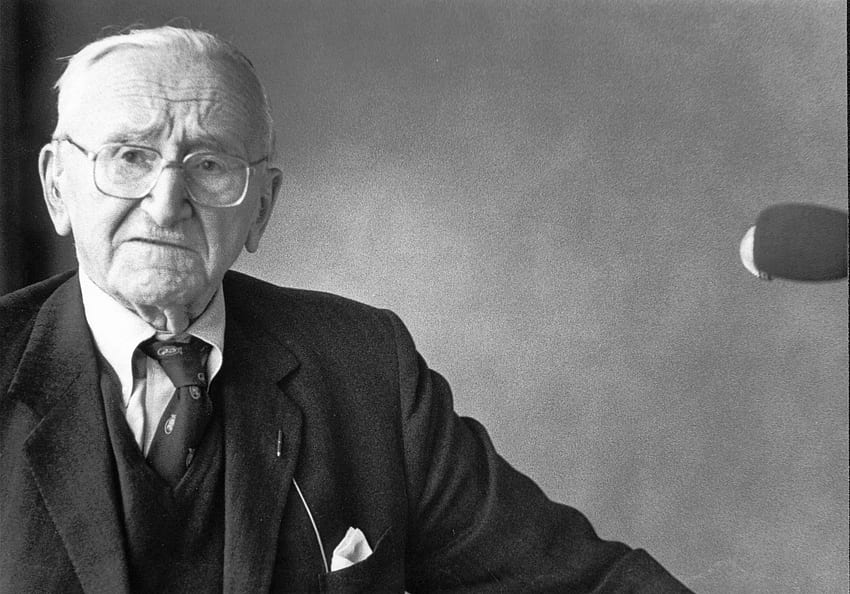 Friedrich August von Hayek Partie 1 – Mises Canada, Économie Fond d'écran HD