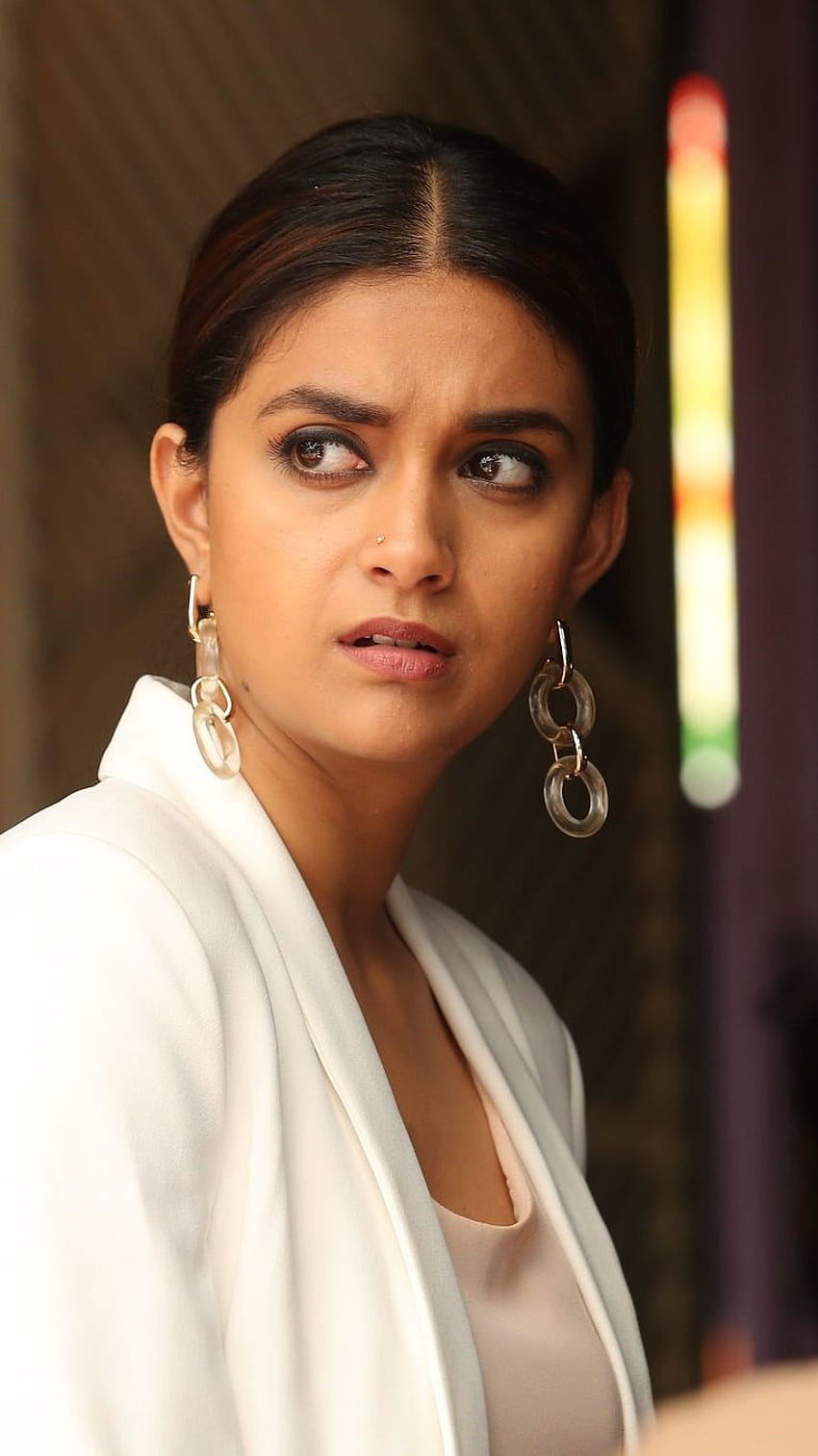 Keerthi Suresh, miss Inde, film tamoul Fond d'écran de téléphone HD