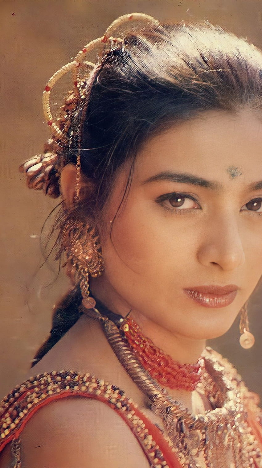 Tabu, attrice di Bollywood, vintage Sfondo del telefono HD