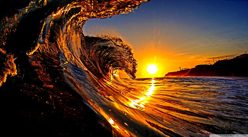 Gelombang Laut Matahari Terbenam Wallpaper HD