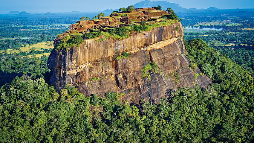 Sigiriya, the 'Lion Fortress' of Sri Lanka HD wallpaper