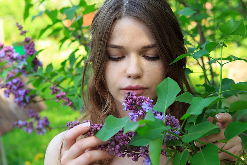 Lilacs Of Delight, cute, model, brunette, Ekaterina Kotenova HD wallpaper