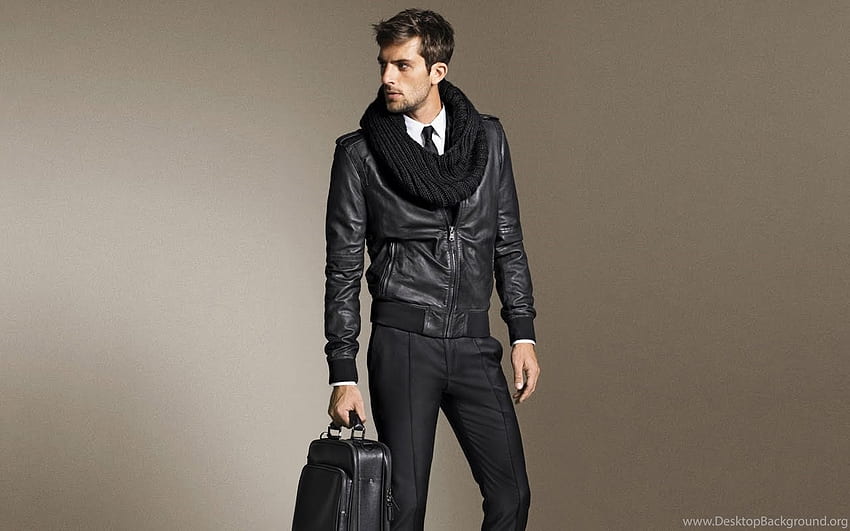 모델 패션 남성 가죽 재킷 간단한 배경 남성 배경 HD 월페이퍼