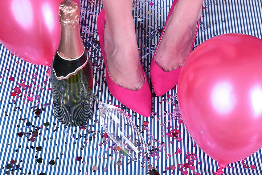 Party time ♫, champagne, shoes, confetti, woman, party, pink, balloons, Luna, glass, birtay HD wallpaper
