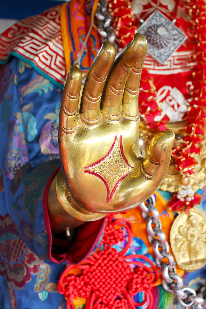 / buddha nepal blessing and hand HD phone wallpaper