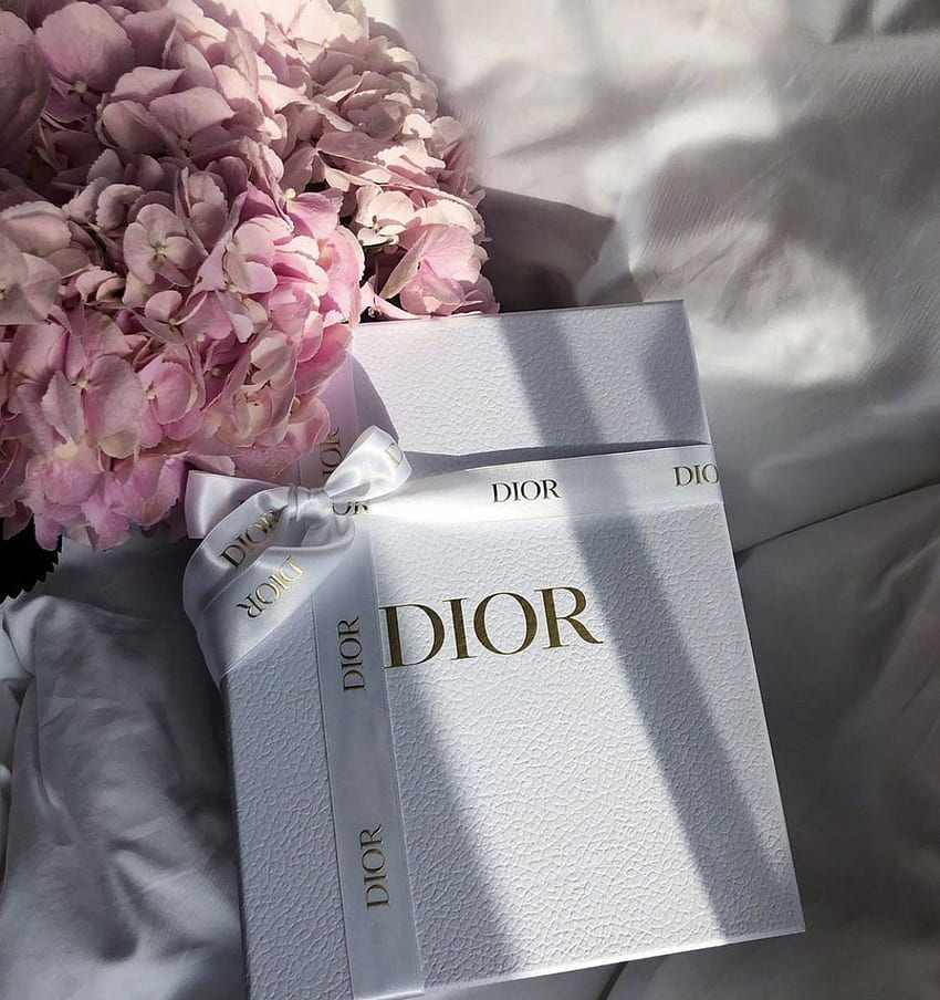 Estetyka Dior, Prezenty, Luksusowe prezenty, Kwiaty Dior Tapeta na telefon HD